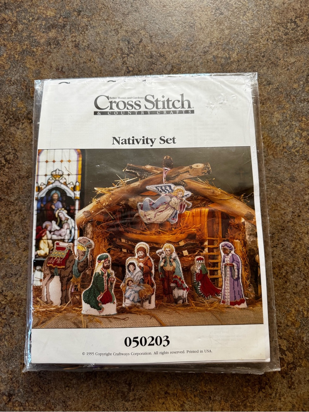 NIP Better Homes & Gardens Cross Stitch and Country Crafts Nativity Set Kit